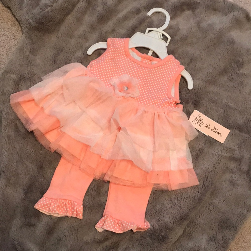 Baby girl Tops and bottoms